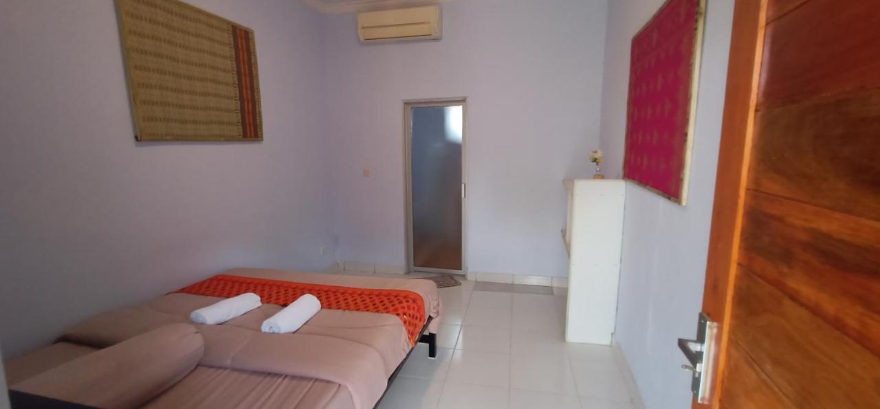 Kuta  Elisa Homestay Areguling מראה חיצוני תמונה