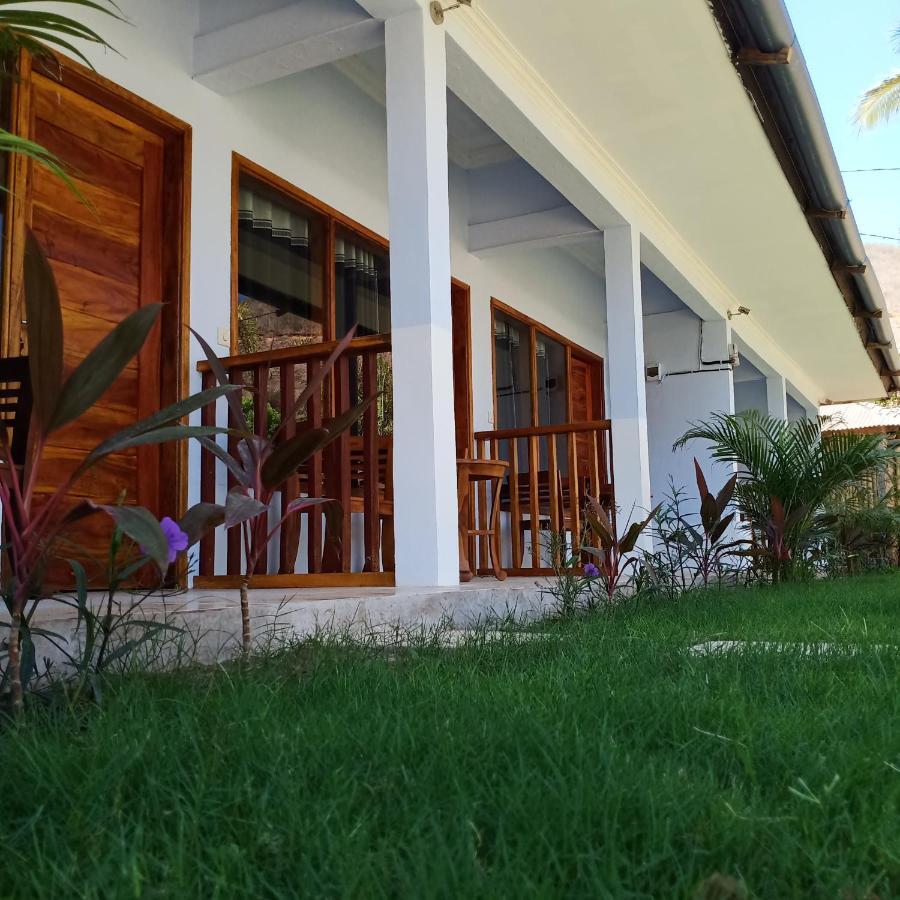 Kuta  Elisa Homestay Areguling מראה חיצוני תמונה